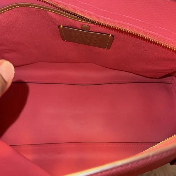 Disney X Coach Central Tote Zip Mickey & Minnie Mouse Pink Leather EUC - Picture 8 of 11